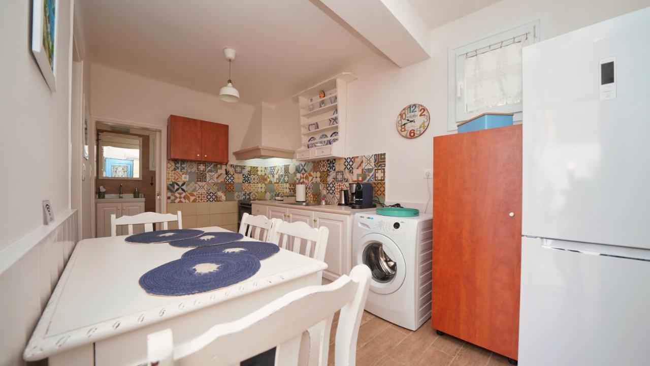 Elli Apartment Ermioni Luaran gambar